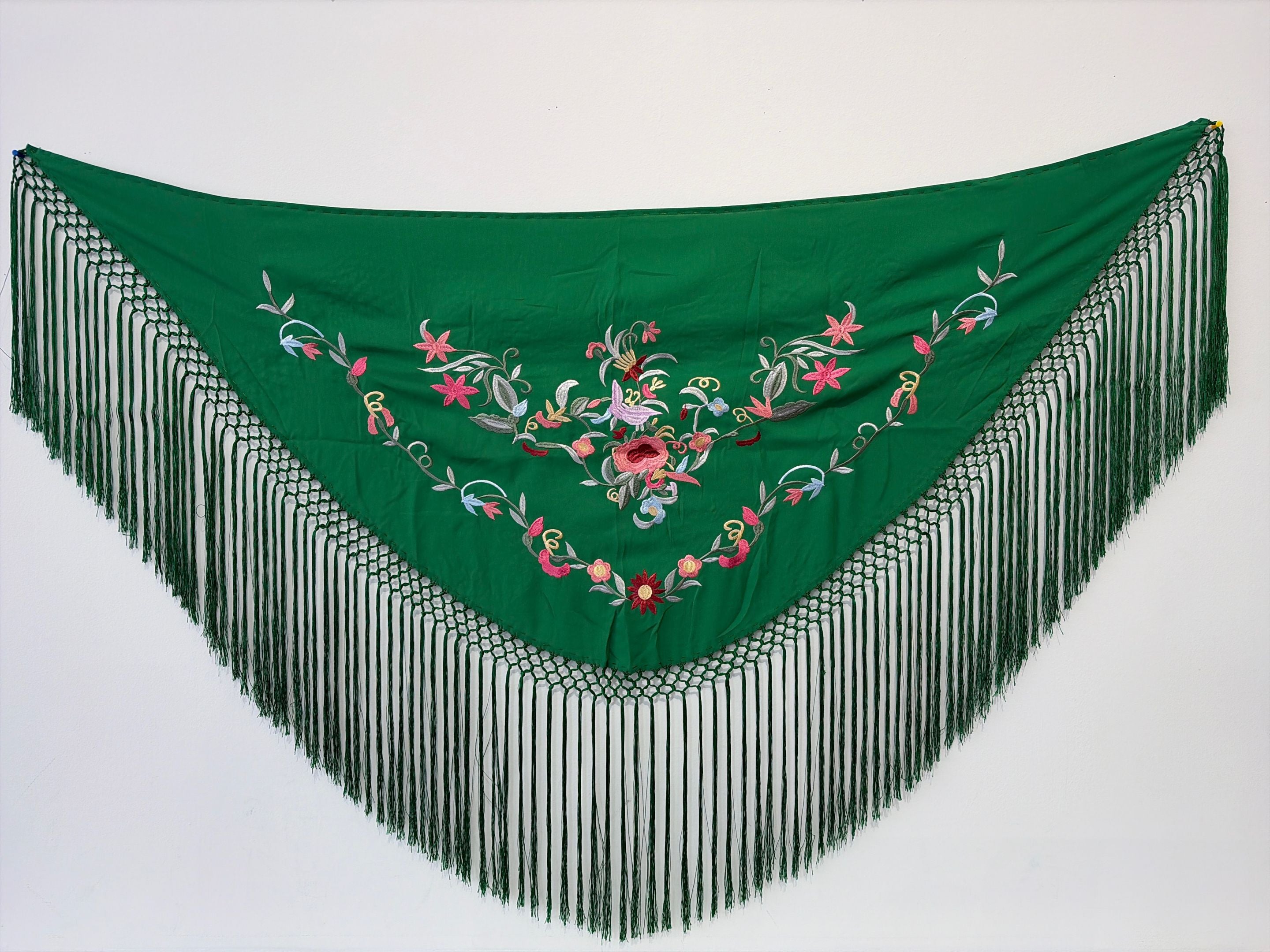 Mantoncillo Triangular 150cm mt22a-04verdeandaluciaconcolor