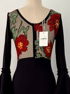 Traje de Flamenca EW7 | Vestido Flamenco con Encaje y Volantes Negro y Rojo