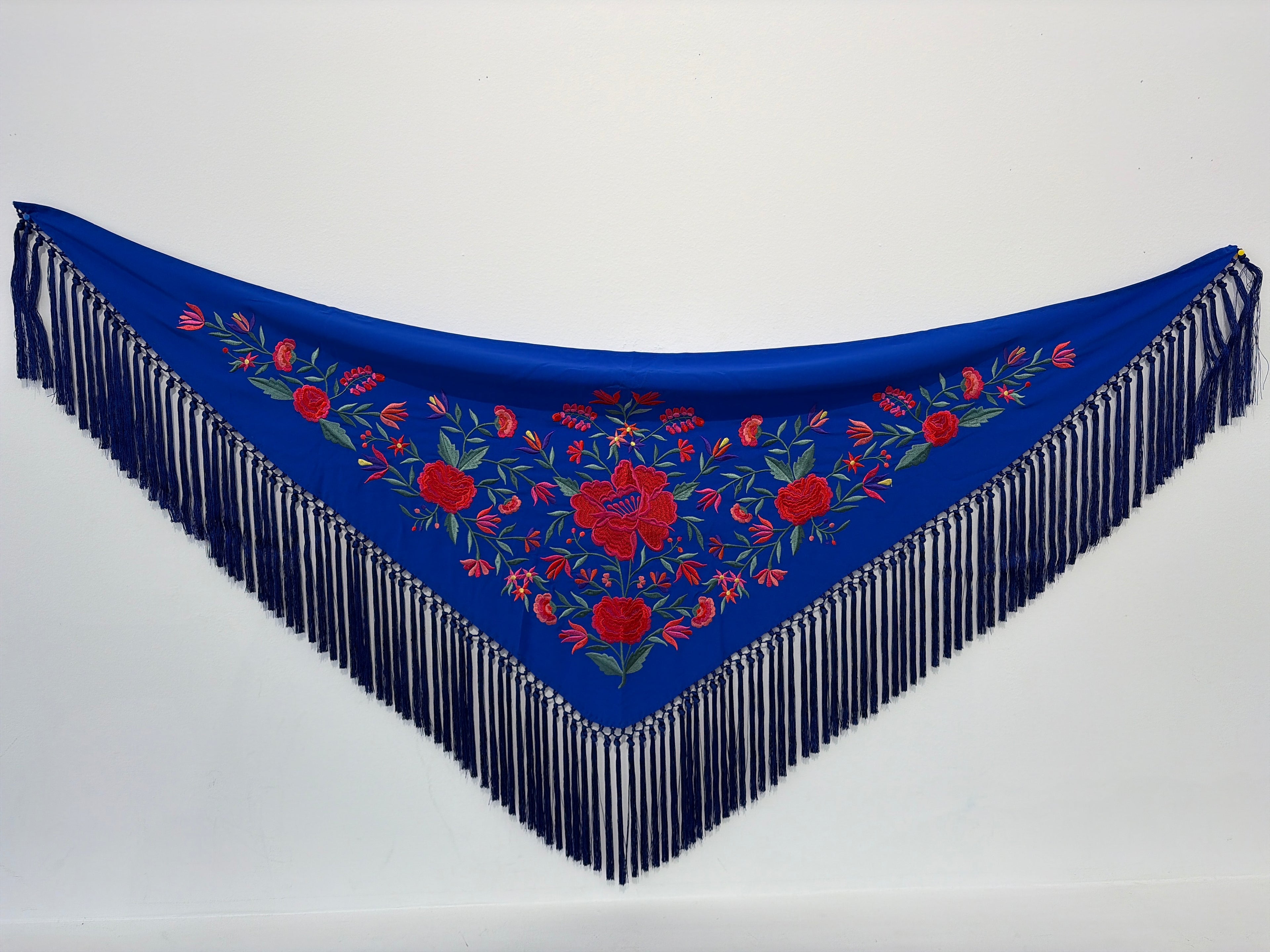 Mantoncillo Triangular 150cm mt2001azulelectrico